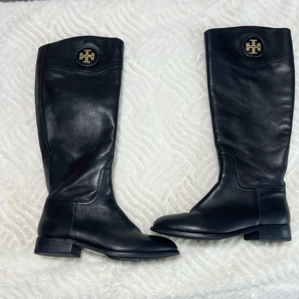 Tory Burch Black Leather Riding Boots Logo Medallion Knee High Size 7.5